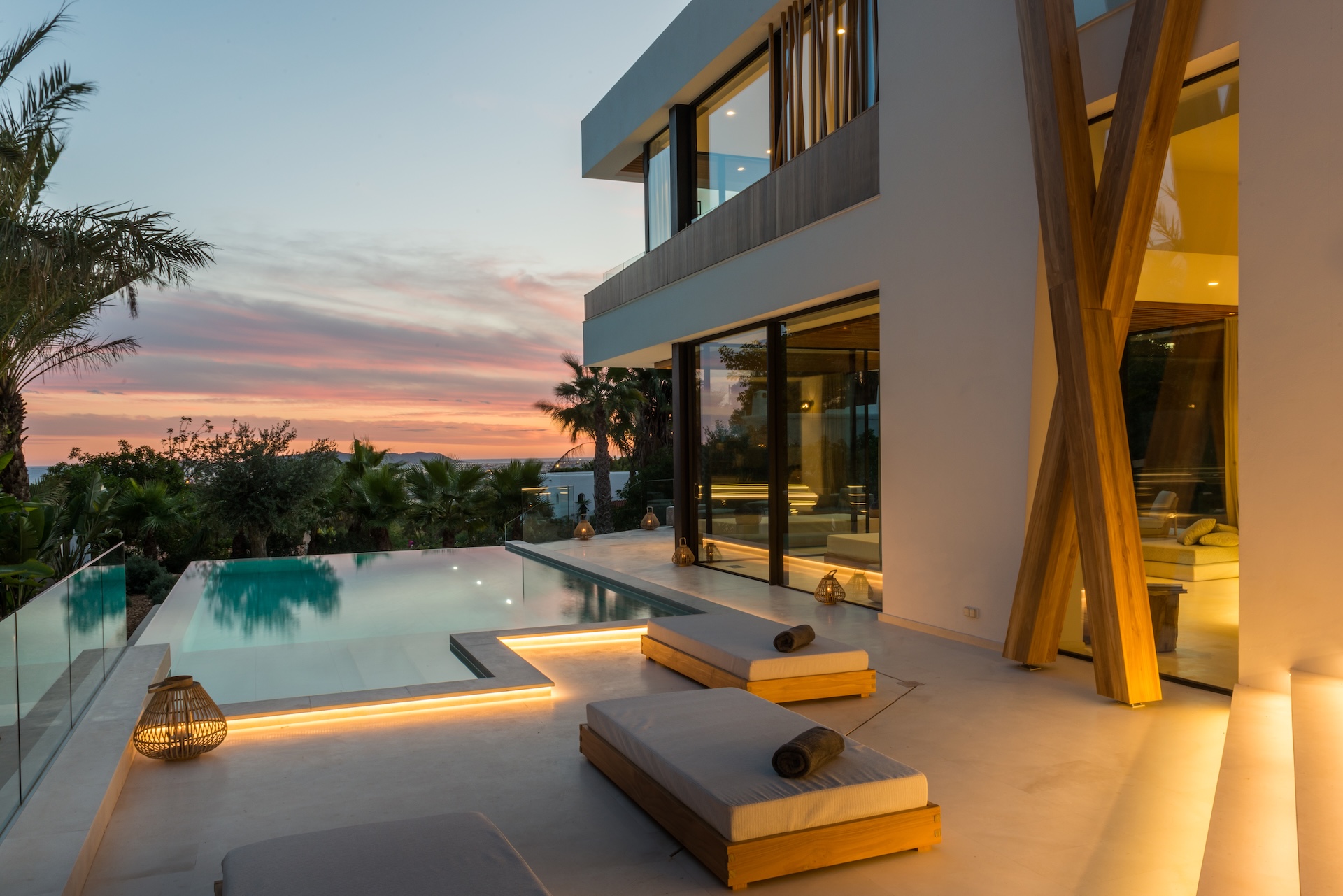 Resa Estates Villa Can Furnet ibiza night.jpg